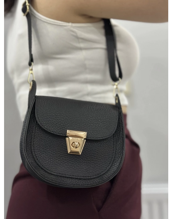 Klasik Kapaklı Siyah Cilt Çanta