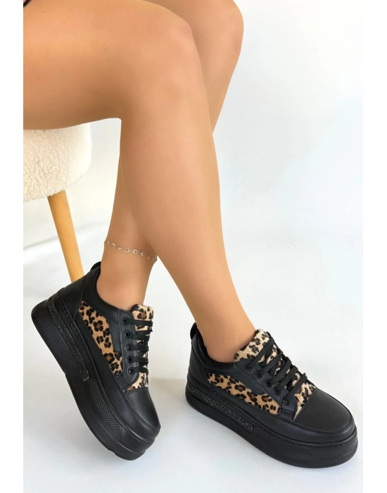 Lorrin Siyah Cilt Leopar Detaylı Bağcıklı Spor Ayakkabı