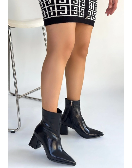 Mosy Siyah Rugan Topuklu Bot