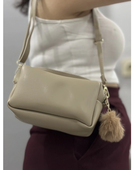 Ponpon Vizon Cilt Çanta