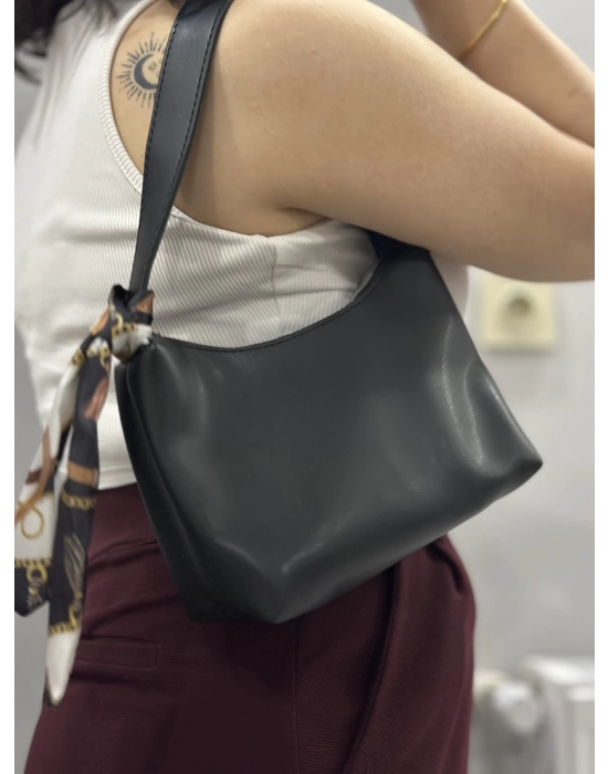 Riwan Siyah Cilt Çanta