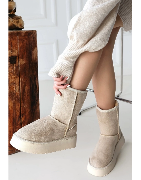 Sophia Bej Süet Bot