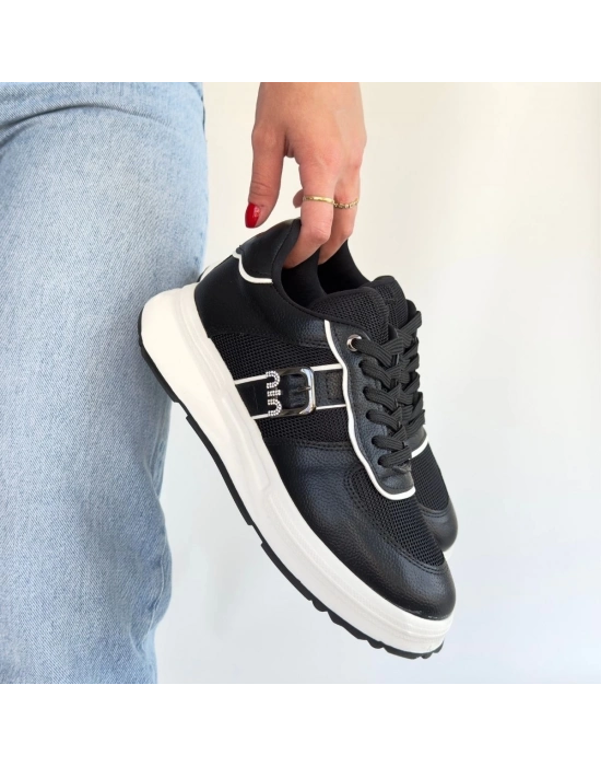 Tanwe Siyah Cilt Bağcıklı Spor Ayakkabı