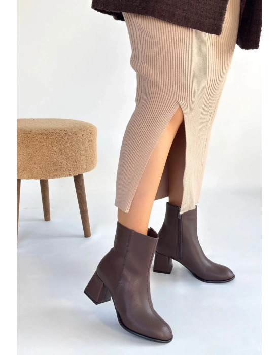 Tendy Kahverengi Cilt Topuklu Bot