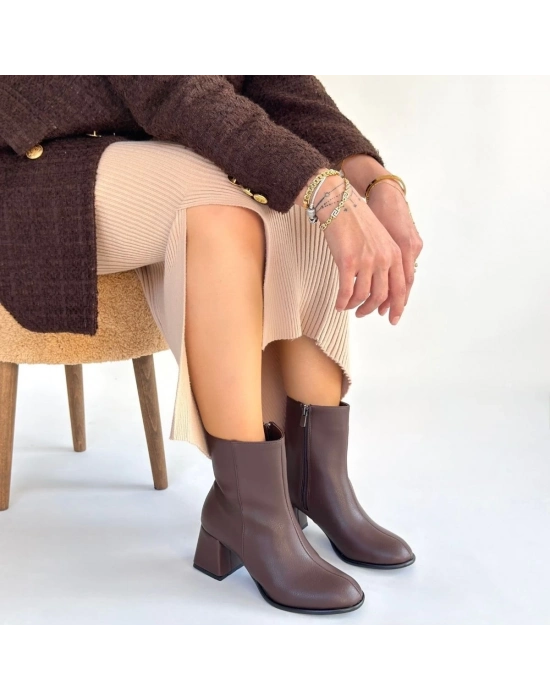 Tendy Kahverengi Cilt Topuklu Bot