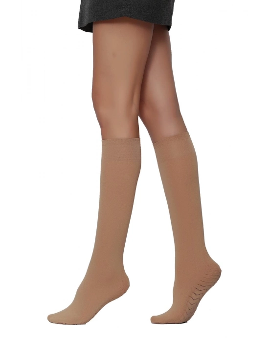 Daymod 80 Den Masaj Etkili Dizaltı Çorap