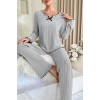 Kadın Gri Çizgili Uzun Kollu Fiyonk Detaylı Pijama Takımı Rahat Mevsimlik