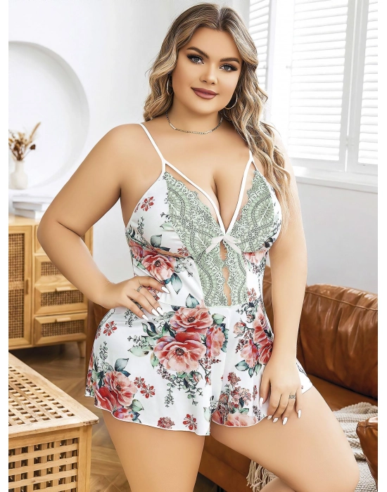 Büyük Beden Beyaz Üstüne Çiçek Desenli Dantel İşlemeli İnce Askılı Şort Gecelik