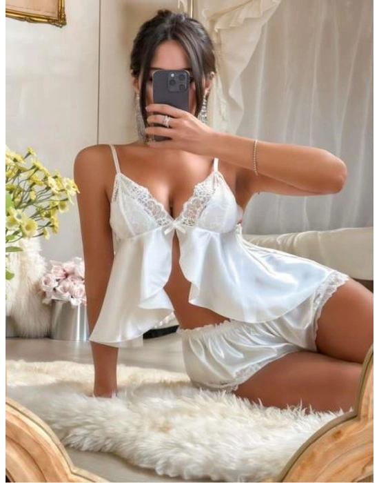 Dantel İşlemeli İnce Askılı Beyaz Saten Şortlu Takım