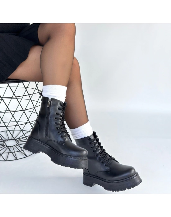 Jonni Siyah Cilt Bağcıklı Bot - Bamido