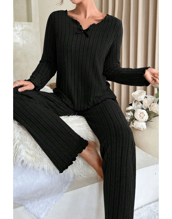 Kadın Siyah Uzun Kollu Fiyonklu Yuvarlak Yaka Mevsimlik Pijama Takımı