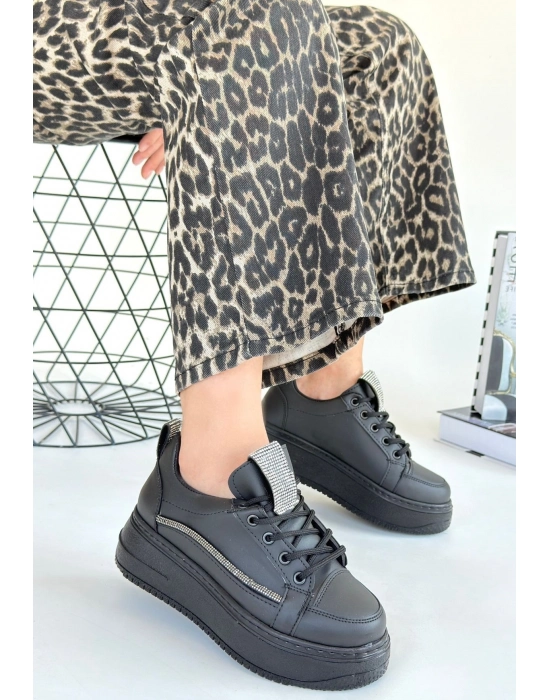 Leope Siyah Cilt Bağcıklı Spor Ayakkabı - Bamido