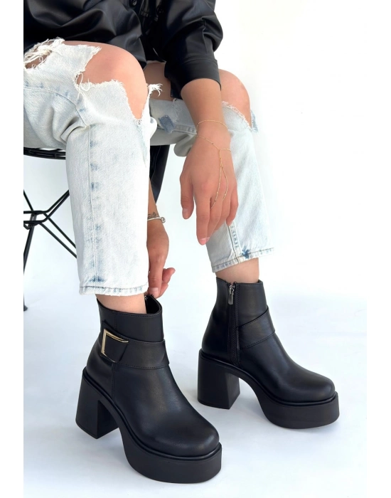 Lonji Siyah Cilt Topuklu Bot - Bamido