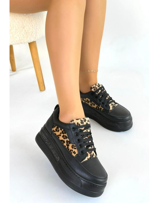 Lorrin Siyah Cilt Leopar Detaylı Bağcıklı Spor Ayakkabı - Bamido