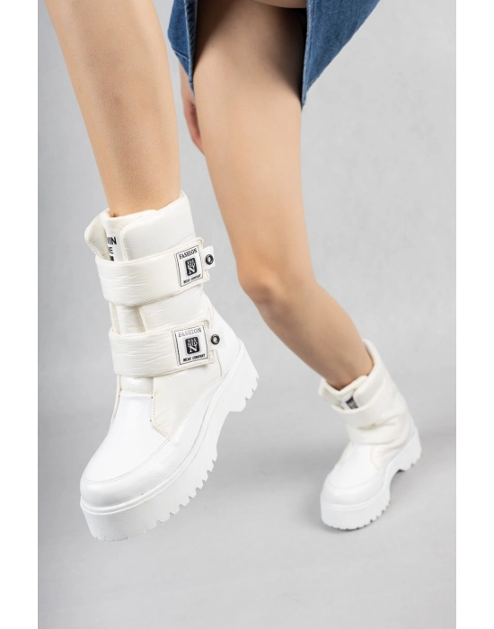 Miah Beyaz Rugan Kar Bot - Bamido