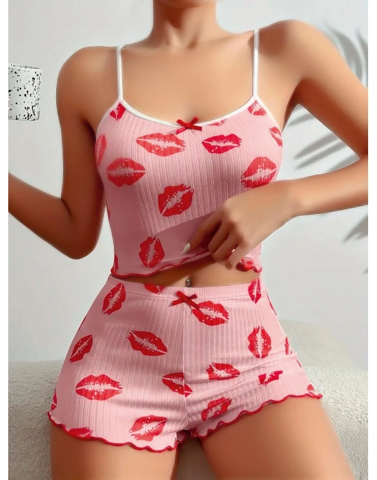 Pamuklu Kiss Öpücük Desen Pembe Şortlu Pijama Takımı