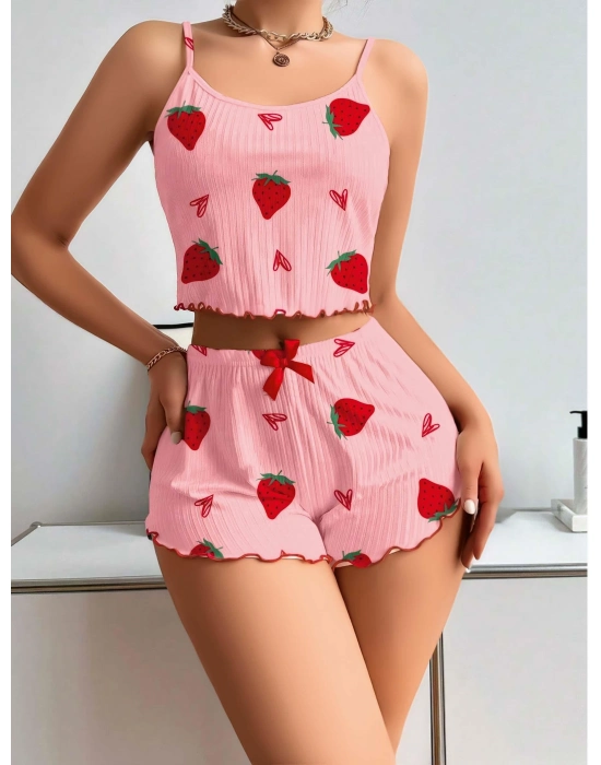 Pamuklu Pembe Üstüne Çilek Desen Fitilli Askılı Şortlu Pijama Takımı