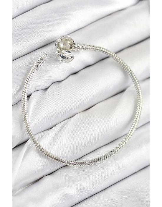 Pirinç Charm Topcuk Model Gümüş Renk Kadın Bileklik - Bamido