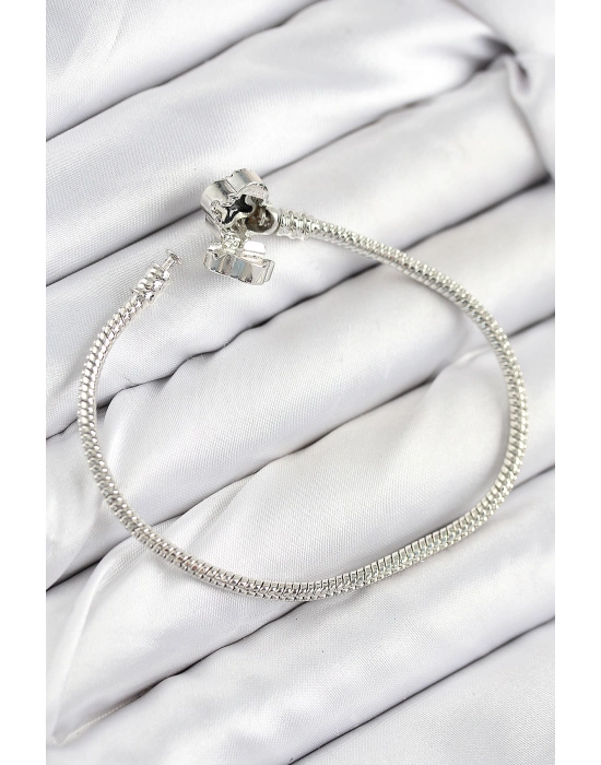 Pirinç Charm Zirkon Taşlı Yonca Model Gümüş Renk Kadın Bileklik - Bamido