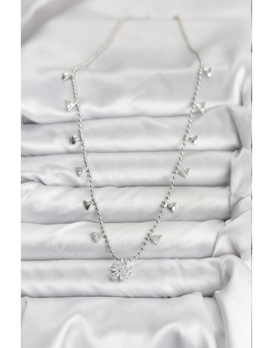 Pirinç Gümüş Renk Zirkon Taşlı Çiçek Model Kadın Kolye - Bamido