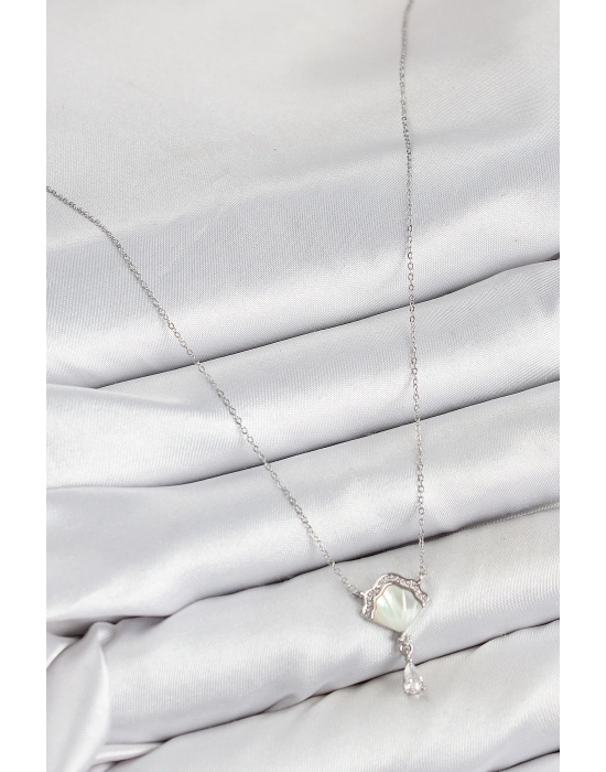 Pirinç Zirkon Taşlı İstiridye Model Gümüş Renk Kadın Kolye - Bamido