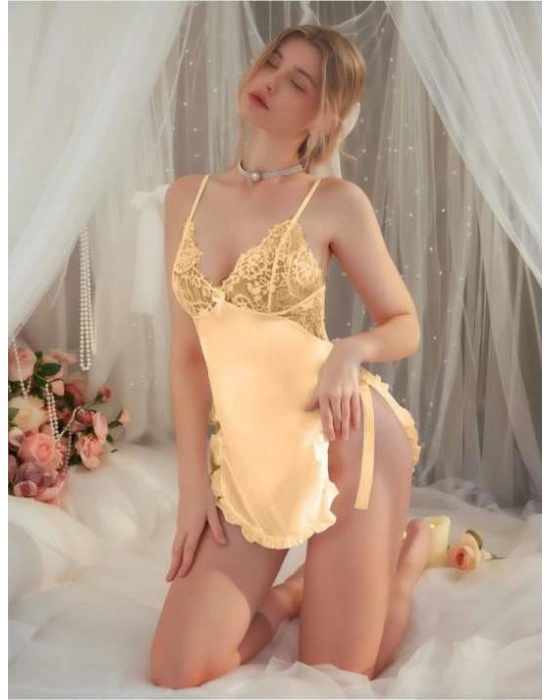 Sarı Dantel Detaylı İnce Askılı Saten Kısa Fantezi Gecelik