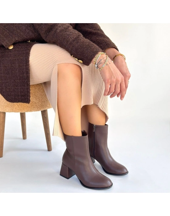 Tendy Kahverengi Cilt Topuklu Bot - Bamido