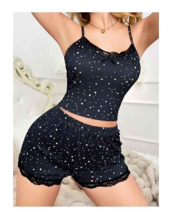 Yıldız Desenli Askılı Şortlu Pijama Takımı