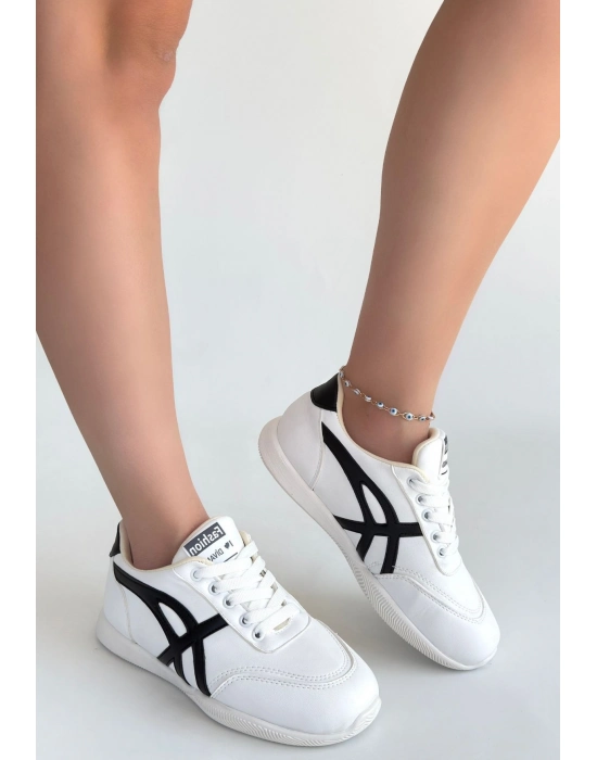 Zlay Beyza Cilt Siyah Detaylı Bağcıklı Spor Ayakkabı - Bamido