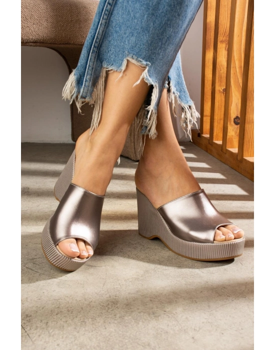 Tlay Platin Cilt Dolgu Topuk Terlik - Bamido