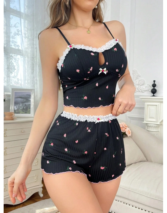 Yumuşak Kumaşlı Çiçekli Şortlu Dantelli Gecelik Takımı, Rahat Ve Şık Ev Giyim,kadın Pijama