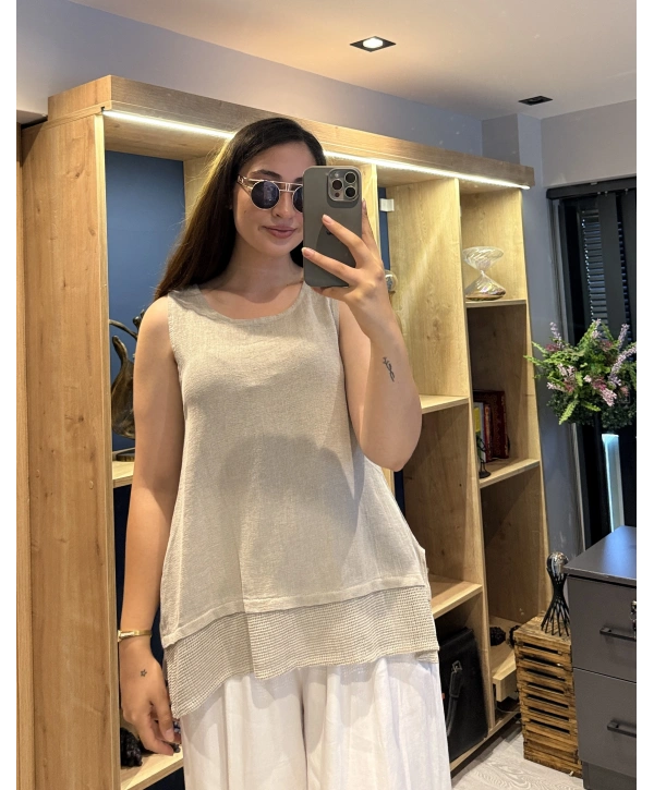 Eteği File Detaylı Kolsuz Keten Bluz Bej