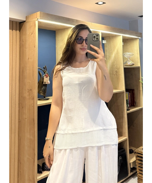 Eteği File Detaylı Kolsuz Keten Bluz Beyaz