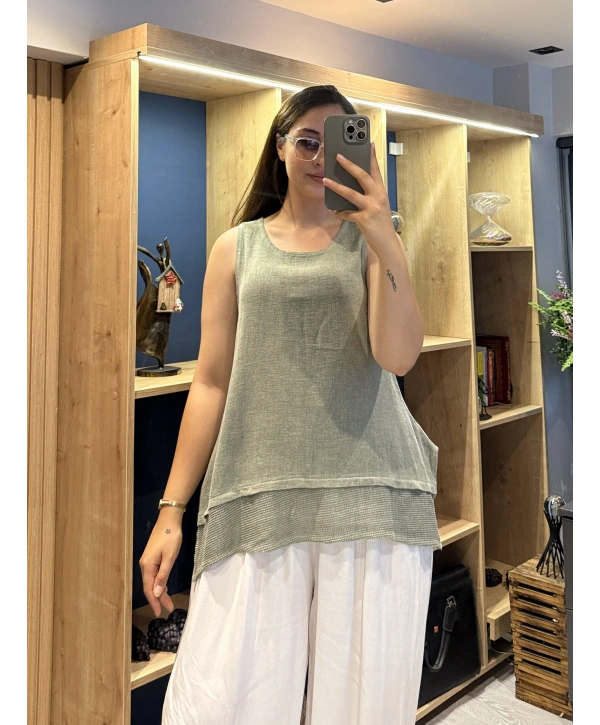 Eteği File Detaylı Kolsuz Keten Bluz Haki