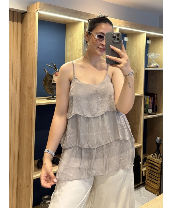 İtalyan Askılı Kat Kat İpek Bluz Vizon