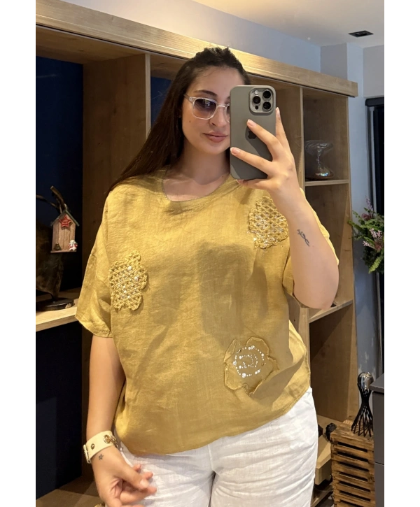 İtalyan Çiçek Desenli Taş Detaylı Keten Bluz Camel