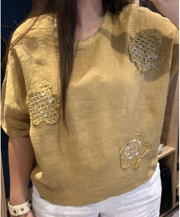 İtalyan Çiçek Desenli Taş Detaylı Keten Bluz Camel