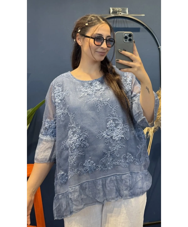 İtalyan Çiçek İşlemeli Dantelli Bluz İndigo 570