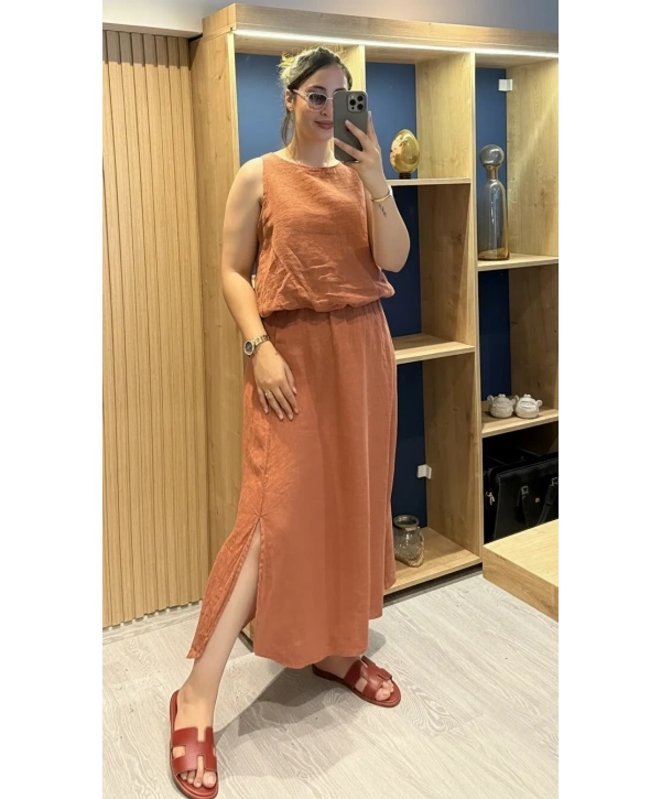 İtalyan Kolsuz Etekli Takım Tarçın