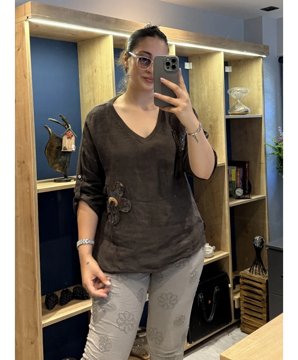 İtalyan Papatya İşlemeli Bluz Kahverengi