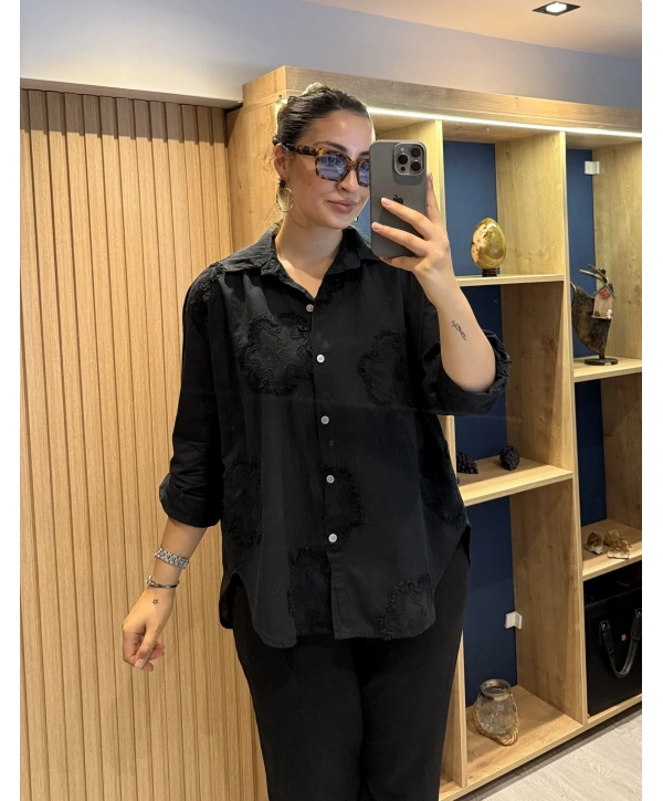 İtalyan Papatya İşlemeli Gömlek 25005 Siyah