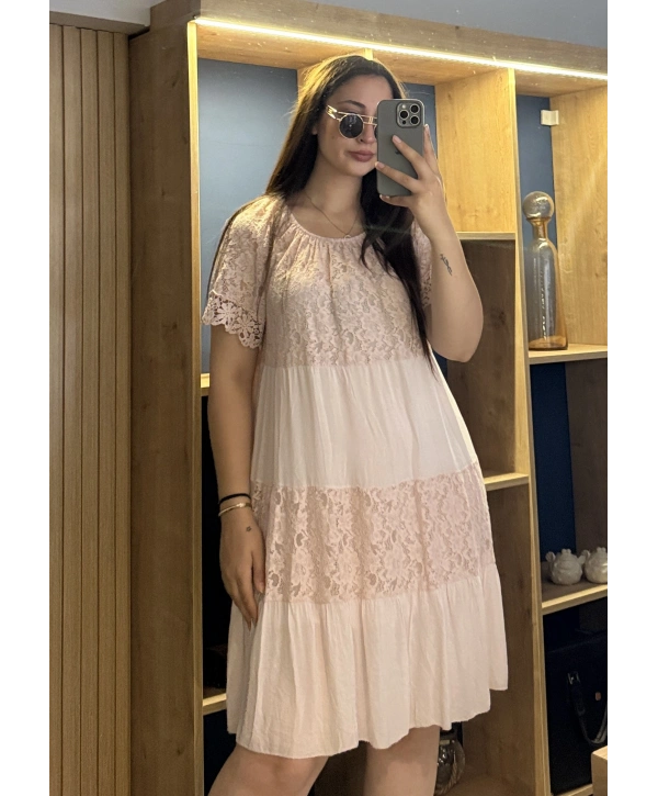 İtalyan Yakası Lastikli Dantelli Elbise Pembe