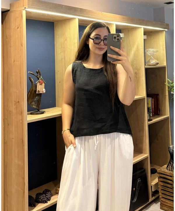 Kalın Askılı Arkadan Bağlamalı Keten Bluz Siyah