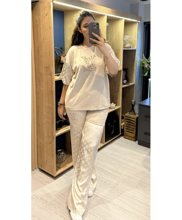 Monogram Desen Gold İnci İşlemeli Eşofman Takımı