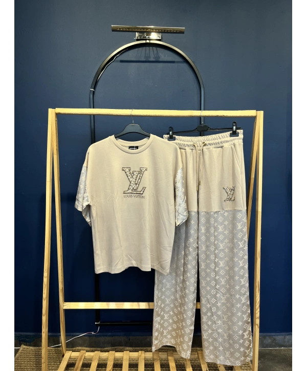 Monogram Desen Gold İnci İşlemeli Eşofman Takımı