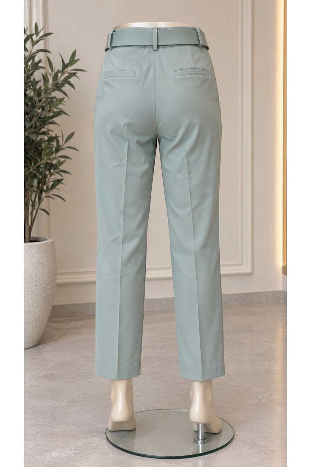 Lara Kemerli Pantolon Mint
