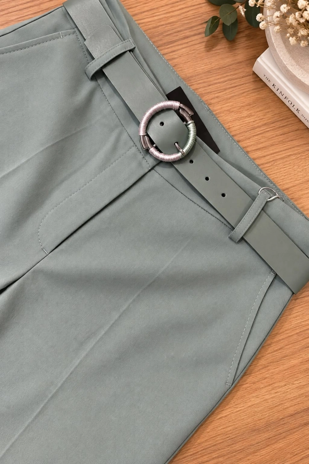 Lara Kemerli Pantolon Mint