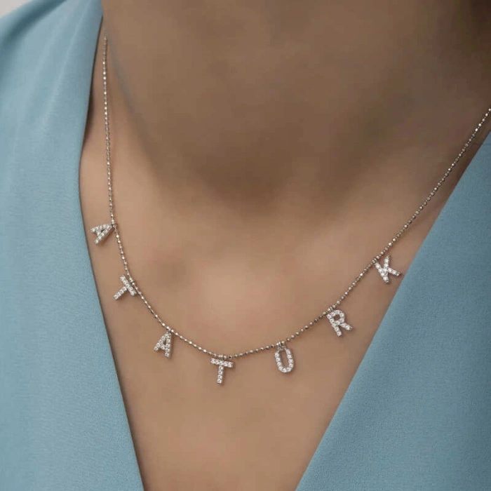 Kadın Gümüş Atatürk Yazılı Bayan Kolye