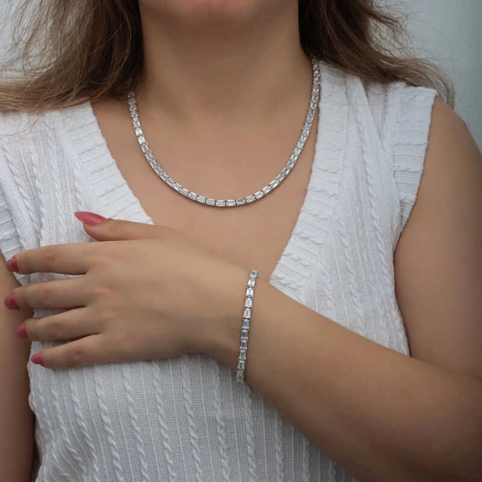 Kadın Gümüş Beyaz Taşlı Su Yolu Kadın Set