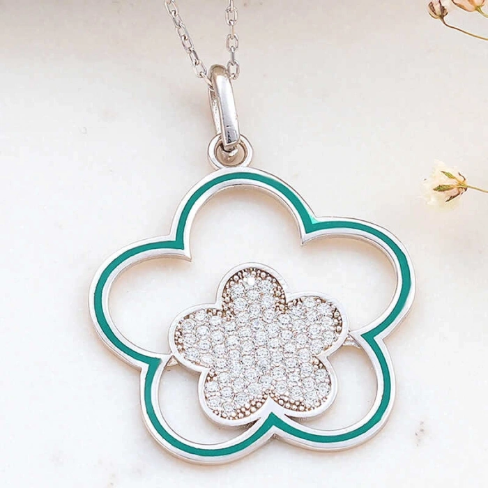 Kadın ​Gümüş Çiçek Desenli Kadın Kolye